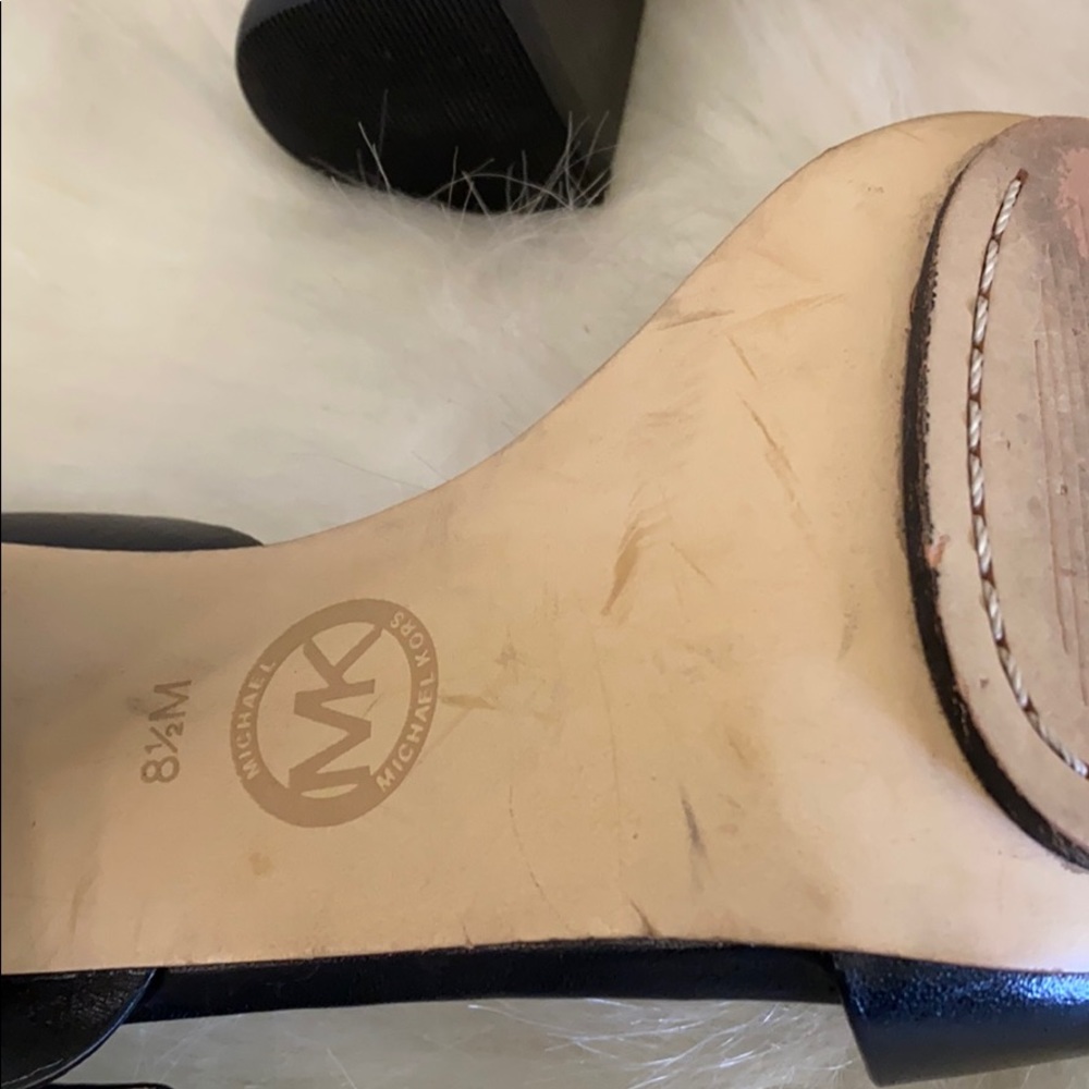 Michael Michael Kors View 5